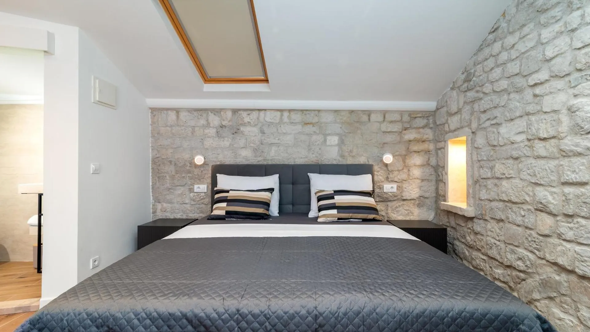 Bed and Breakfast Andreis Luxury Retreat Trogir 0*,  Chorvatsko
