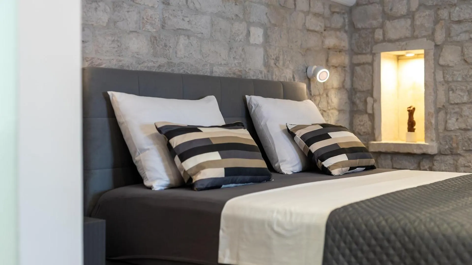 Bed and Breakfast Andreis Luxury Retreat Trogir
